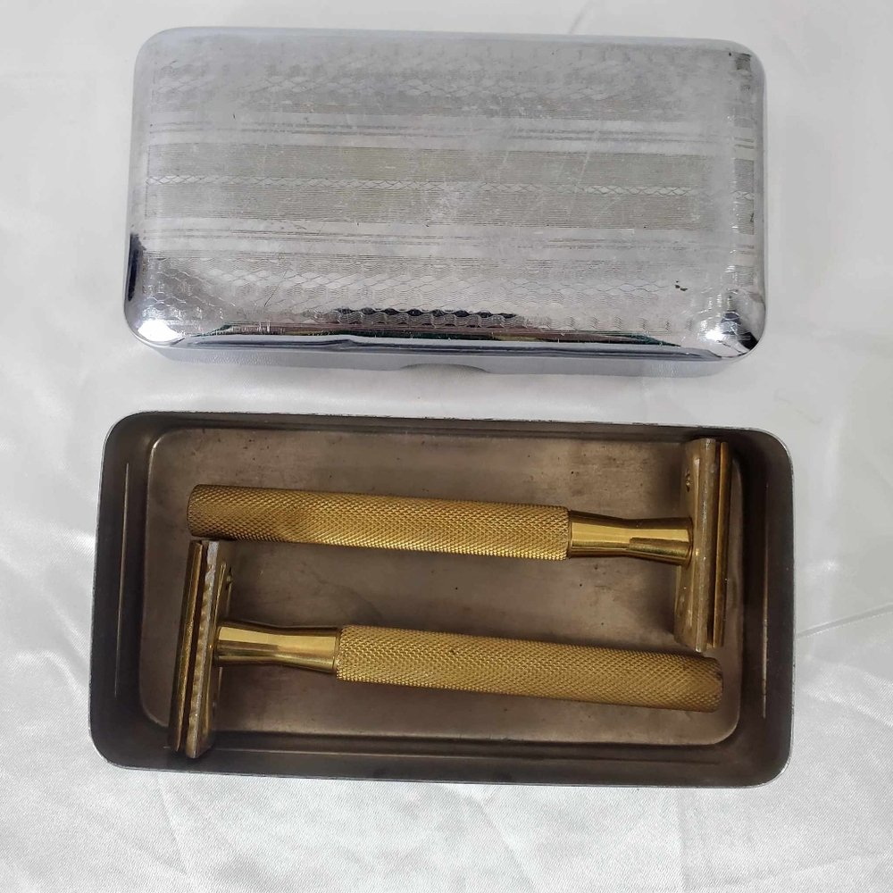 Vintage Antique shaving Razors Dundle Of 2 With Box